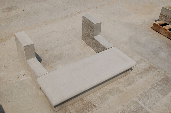 最大55％オフ！ 新品 Step Insert for Pouring Textured Concrete Steps, Porches, Risers  inch
